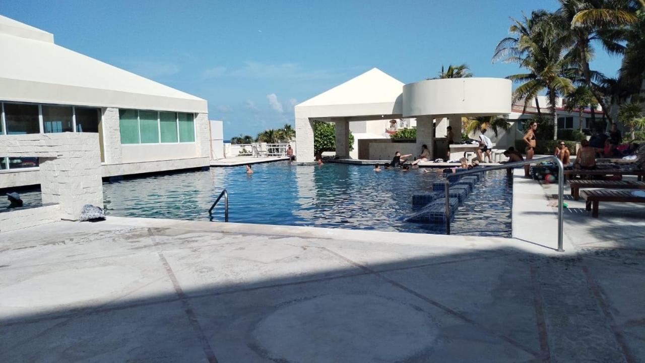 Beachaccess Hotelzone 3705 Канкун Екстериор снимка